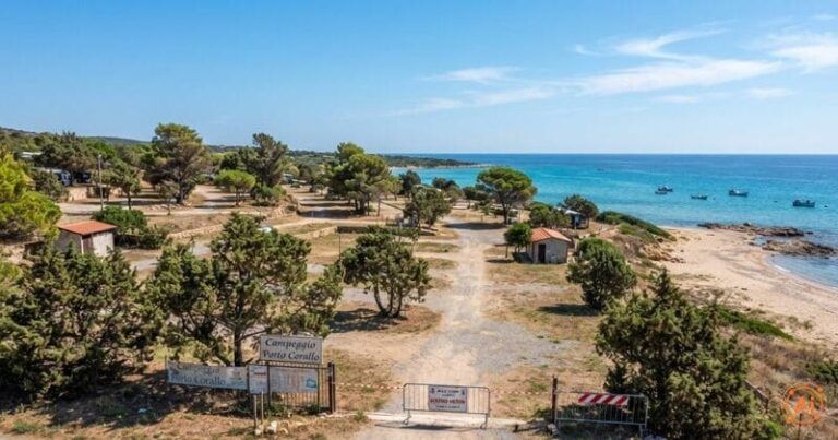 Campeggio di Porto Corallo